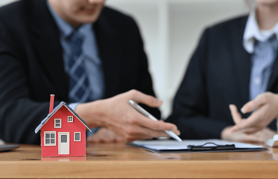What Are Mortgage Lenders